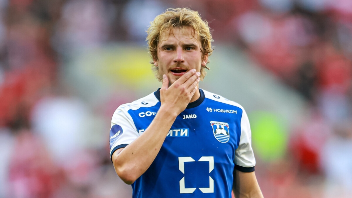 Максим Петров: «Николич всегда меня поддерживал. Ромб — это не так сложно» Максим Петров: «Николич всегда меня поддерживал. Ромб — это не так сложно»