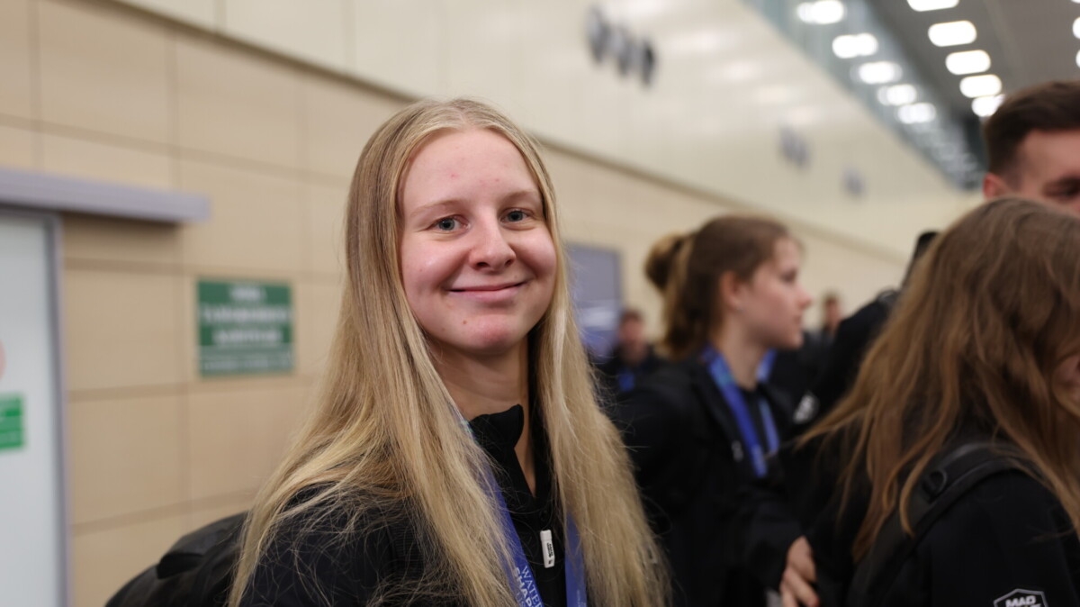 Чикунова — о победе в финале 200 м брассом на ЧР: «Я выступила на троечку. Решила расслабиться после чемпионата мира» Чикунова — о победе в финале 200 м брассом на ЧР: «Я выступила на троечку. Решила расслабиться после чемпионата мира»