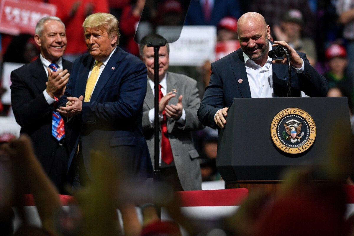 Глава UFC Уайт: «Трамп не посетит турнир с участием Махачева и Маддалены, но он поддерживает спорт» Глава UFC Уайт: «Трамп не посетит турнир с участием Махачева и Маддалены, но он поддерживает спорт»