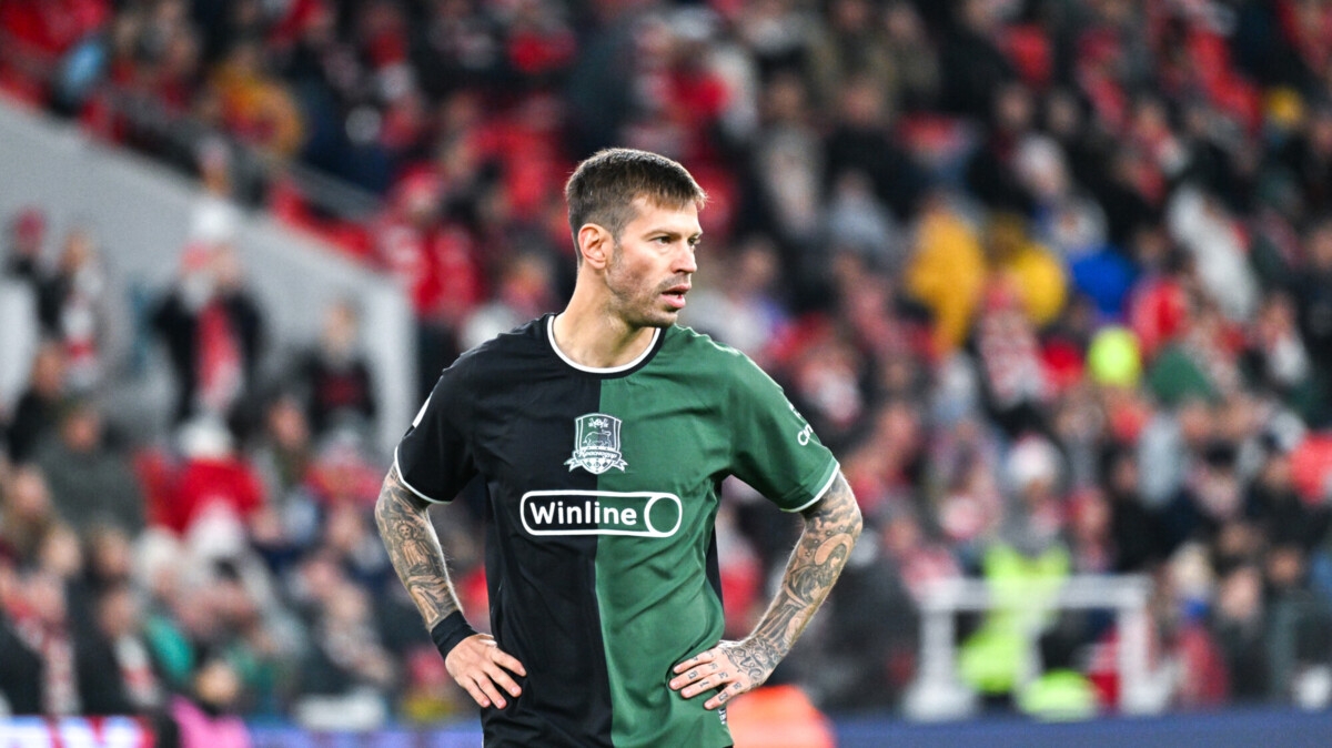 МВД проводит проверку по факту конфликта в кафе с участием Смолова и по информации СМИ о вымогательстве