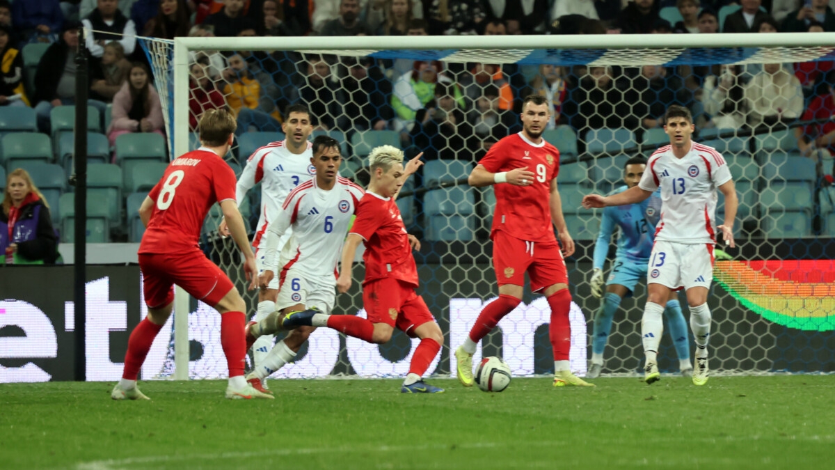 «Второй пропущенный гол — следствие ошибок». Гасилин — о матче сборной России против команды Чили «Второй пропущенный гол — следствие ошибок». Гасилин — о матче сборной России против команды Чили