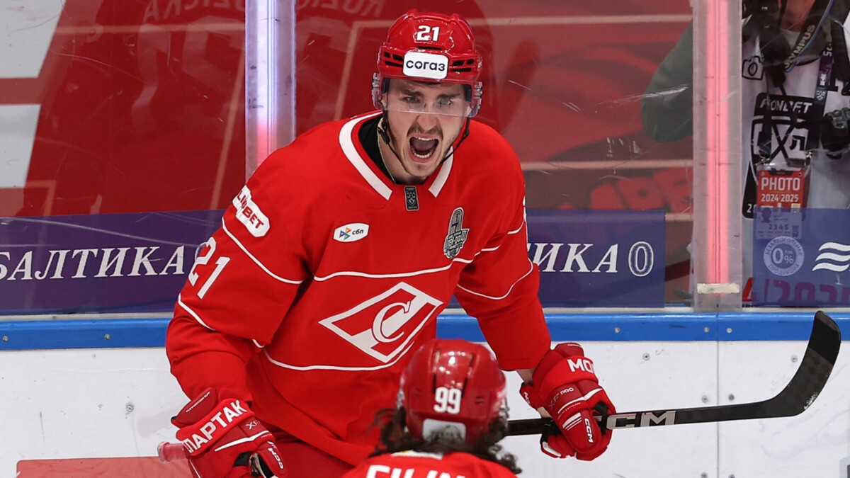 «Спартак» подписал контракт с лучшим снайпером прошлого сезона Ружичкой до 2027 года «Спартак» подписал контракт с лучшим снайпером прошлого сезона Ружичкой до 2027 года