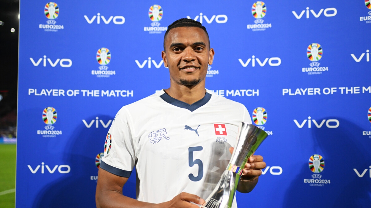 Защитник «Манчестер Сити» Аканджи перешел в «Интер» на правах аренды