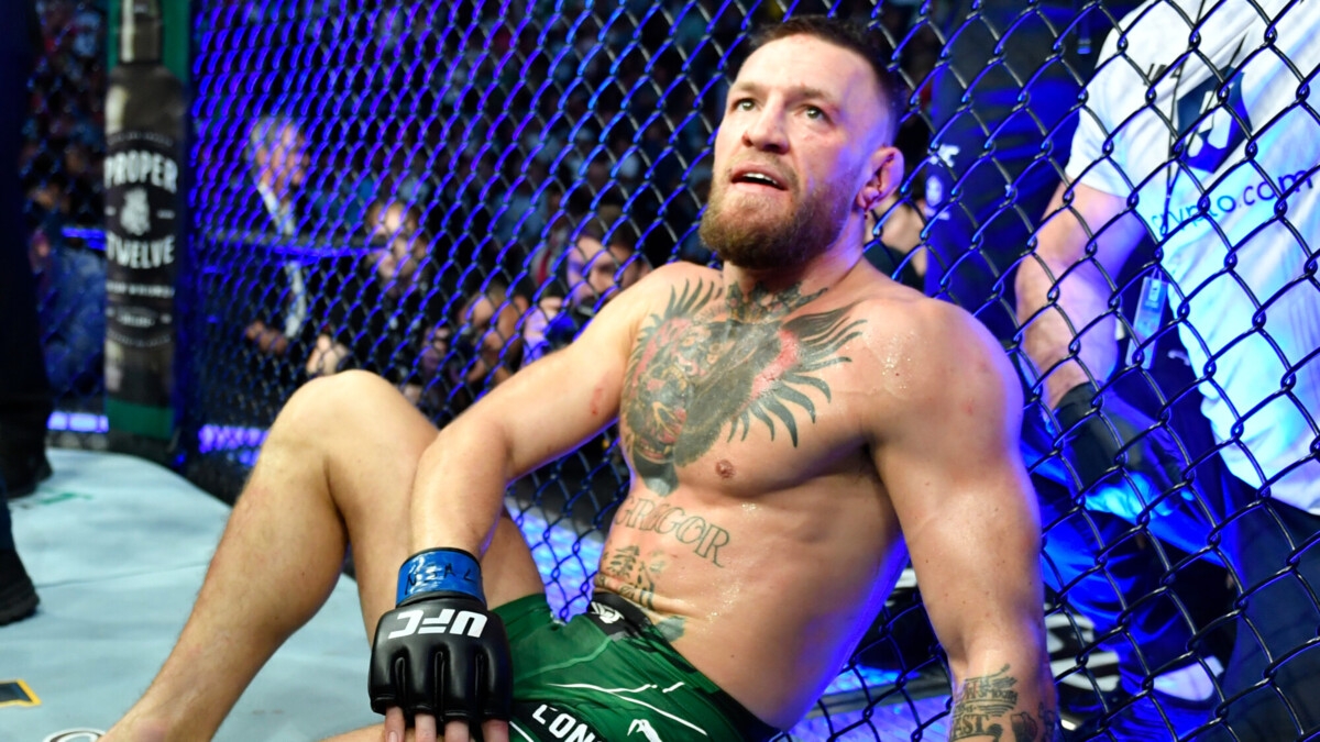 Глава UFC заявил, что Макгрегор больше подходит для боя в Белом доме, чем Джонс