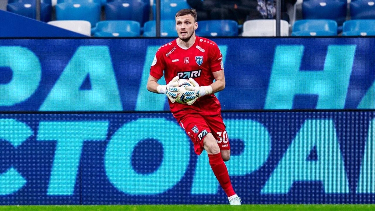 Вратарь «Пари НН» Медведев — о матче с «Рубином»: «Одно очко — шаг вперед. Но мы как были на последнем месте, так и остались» Вратарь «Пари НН» Медведев — о матче с «Рубином»: «Одно очко — шаг вперед. Но мы как были на последнем месте, так и остались»