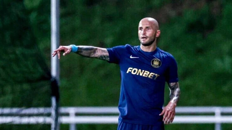 Футболист 2Drots Кудряшов заявил, что после матча не пожал руку тренеру «Космоса» Сабитову