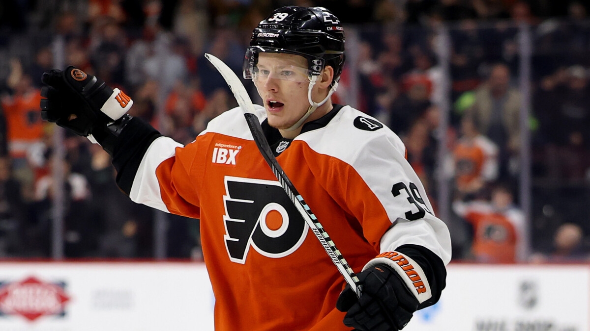 Гол Мичкова помог «Филадельфии» установить рекорд НХЛ 21 века по скоростной серии забитых шайб Гол Мичкова помог «Филадельфии» установить рекорд НХЛ 21 века по скоростной серии забитых шайб