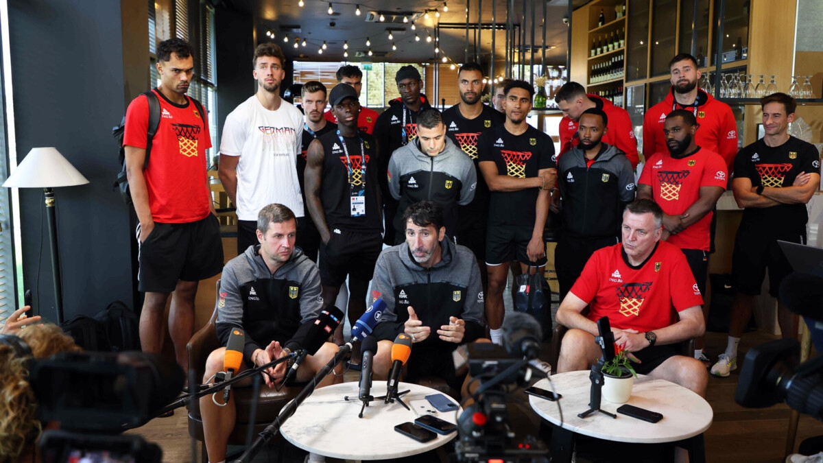 Баскетболисты сборной Германии недовольны условиями проживания в отеле в Риге во время Евробаскета‑2025