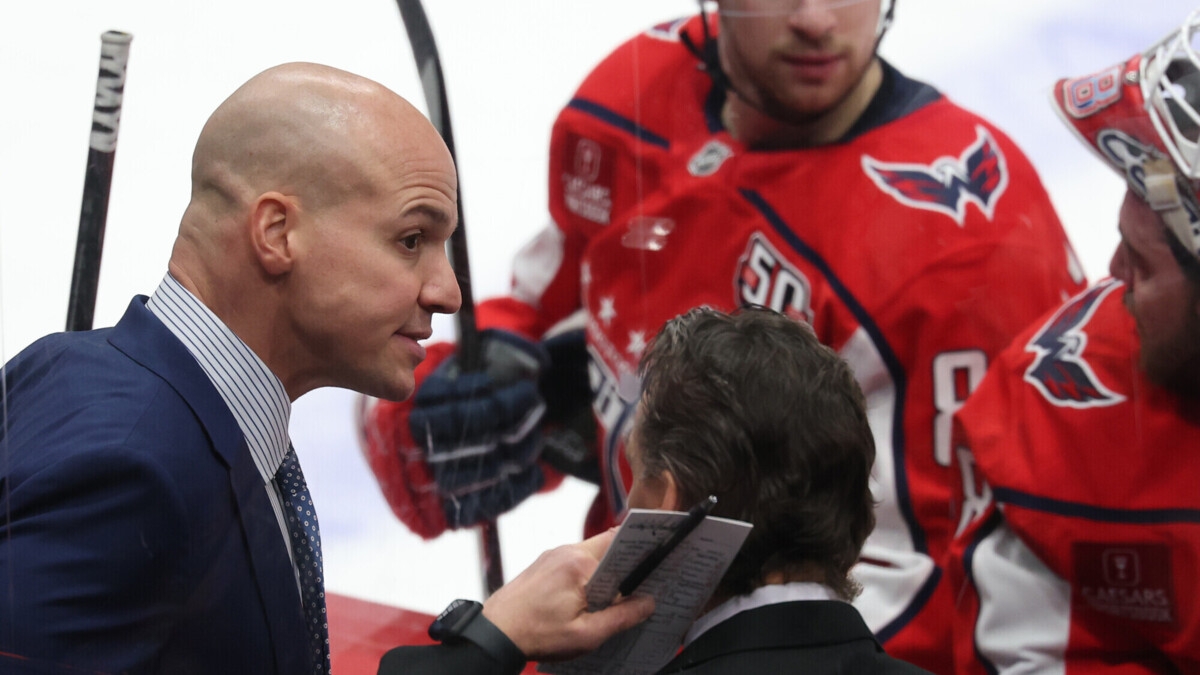 Главный тренер «Вашингтона» Карбери: «Год назад все говорили, что нашим опытным хоккеистам пора уходить»