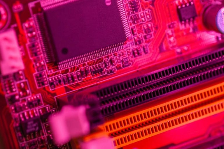 Kioxia и SanDisk создают флеш-память с рекордной плотностью: 5 Гбайт на 1 кв. мм