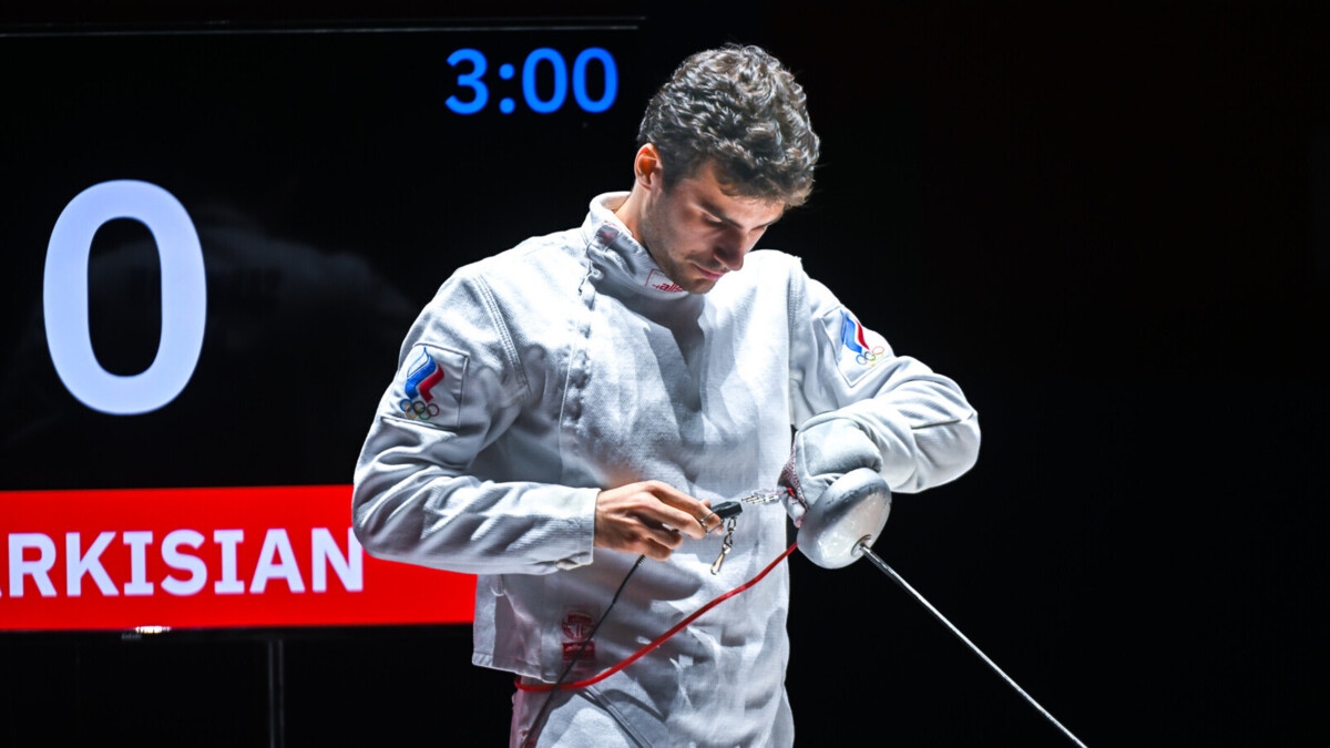 Российские шпажисты уступили команде Казахстана на чемпионате мира