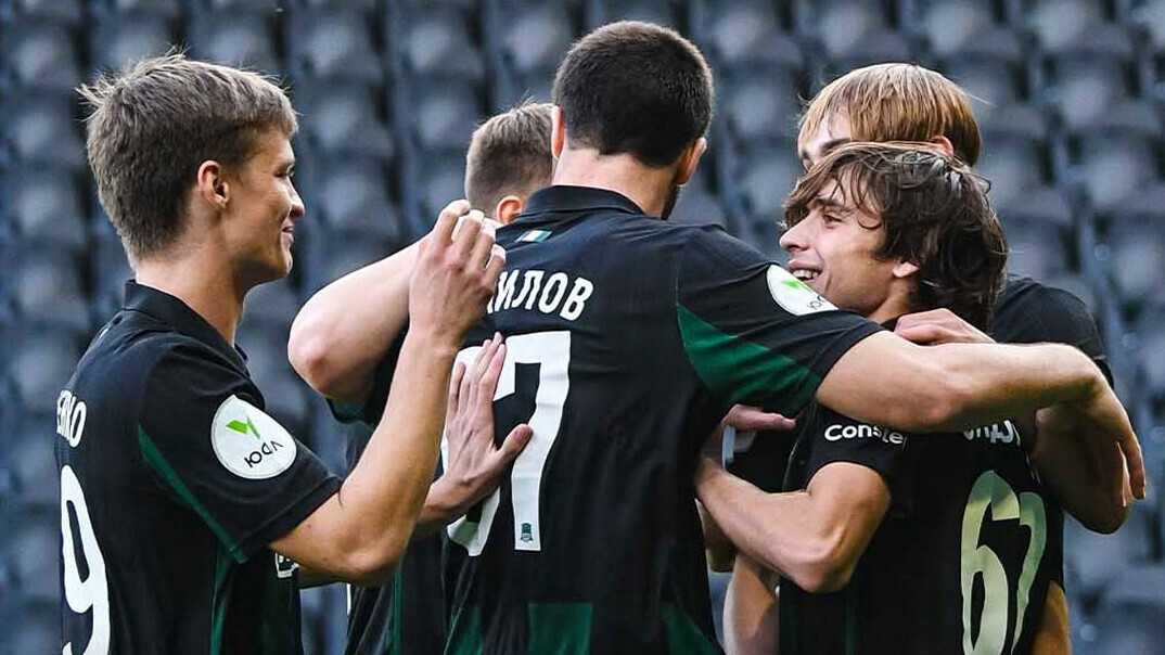 «Краснодар» и «Спартак» забили девять мячей на двоих в матче Молодежной лиги «Краснодар» и «Спартак» забили девять мячей на двоих в матче Молодежной лиги