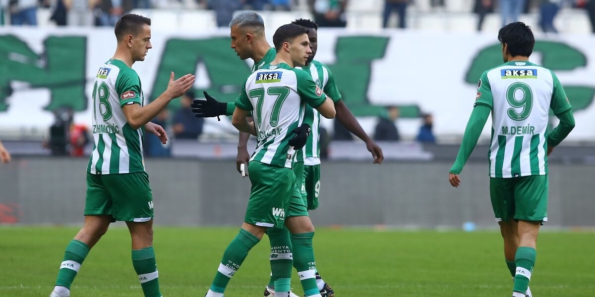 Турецкий «Коньяспор» отклонил предложение «Рубина» о трансфере полузащитника Ибрагимоглу — СМИ