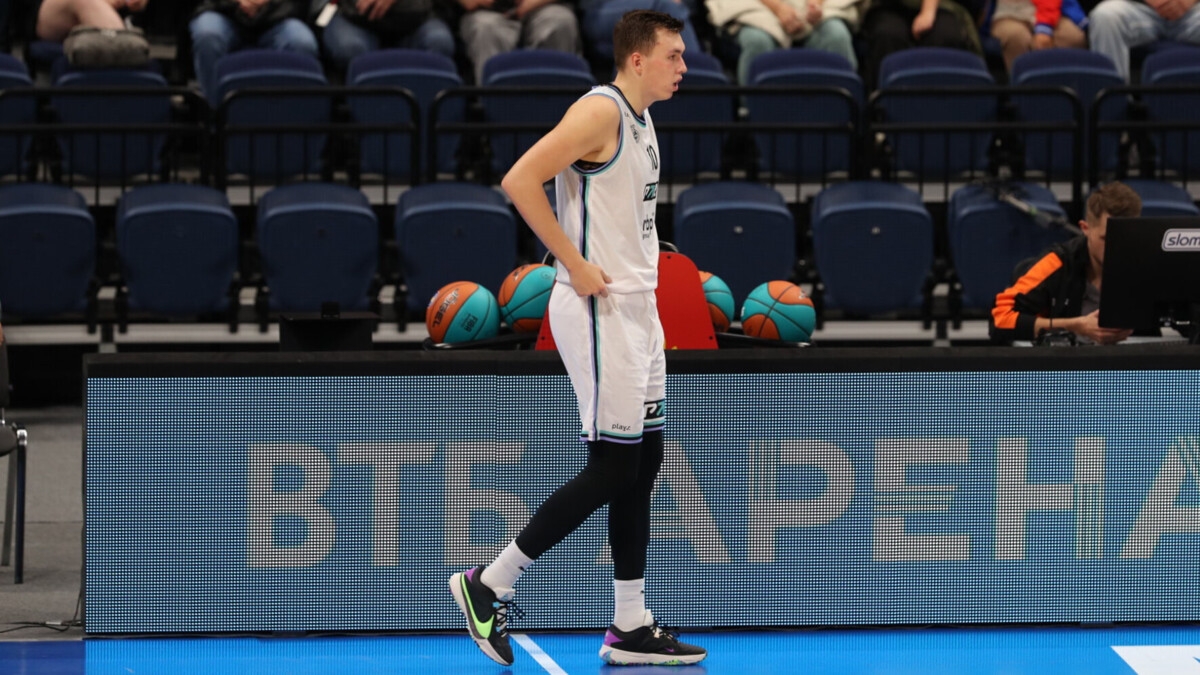 ЦСКА объявил о переходе баскетболиста Чадова