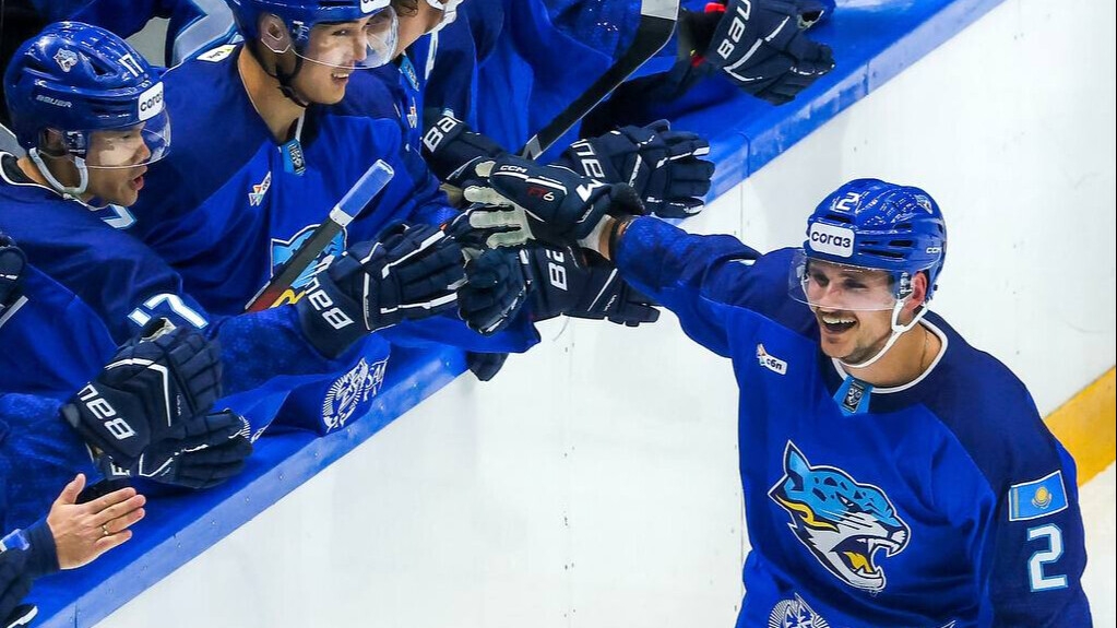 Хоккеисты «Барыса» второй раз подряд обыграли «Сибирь» в товарищеском матче