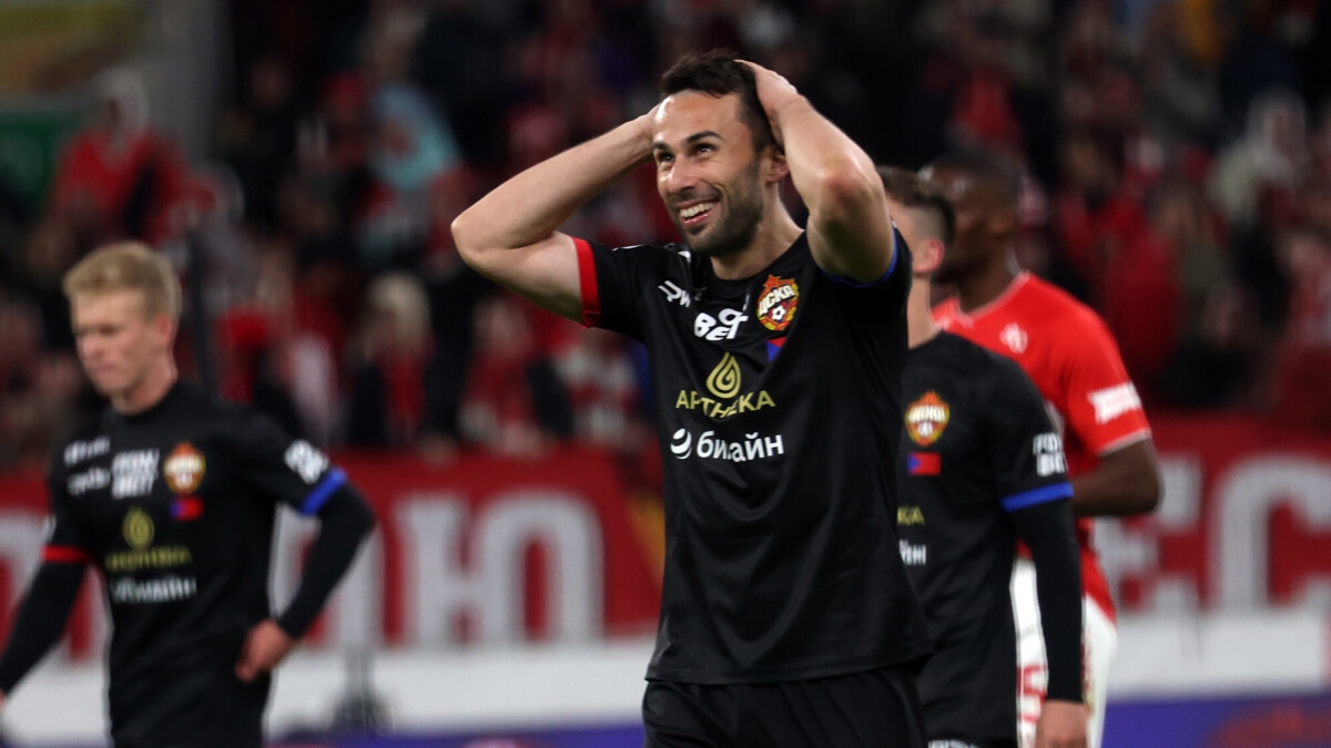 Футболист ЦСКА Гайич: «Честно, я не понимаю все эти трактовки эпизодов, связанных с игрой рукой в штрафной» Футболист ЦСКА Гайич: «Честно, я не понимаю все эти трактовки эпизодов, связанных с игрой рукой в штрафной»