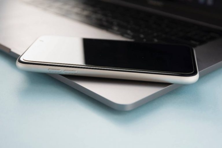 Смартфоны россиян все чаще заражают вредоносным ПО