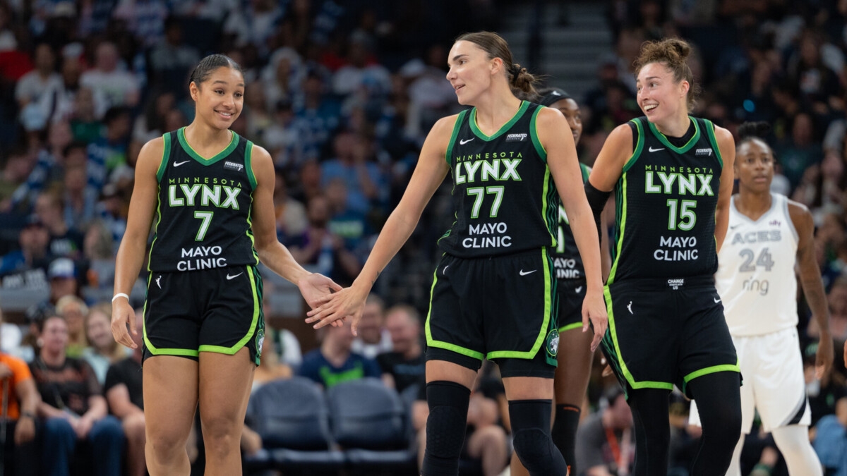 «Миннесота» обыграла «Лас Вегас», в матче WNBA приняли участие две россиянки