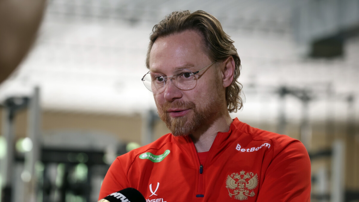 Гладышев: «Мне было бы интересно поработать с Карпиным в «Динамо»