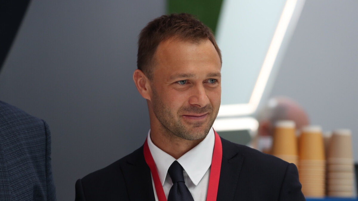 &laquo;На отрезке &laquo;Спартак&raquo; показывал симпатичный футбол&raquo;. Сычев поддержал решение клуба продлить контракт со Станковичем