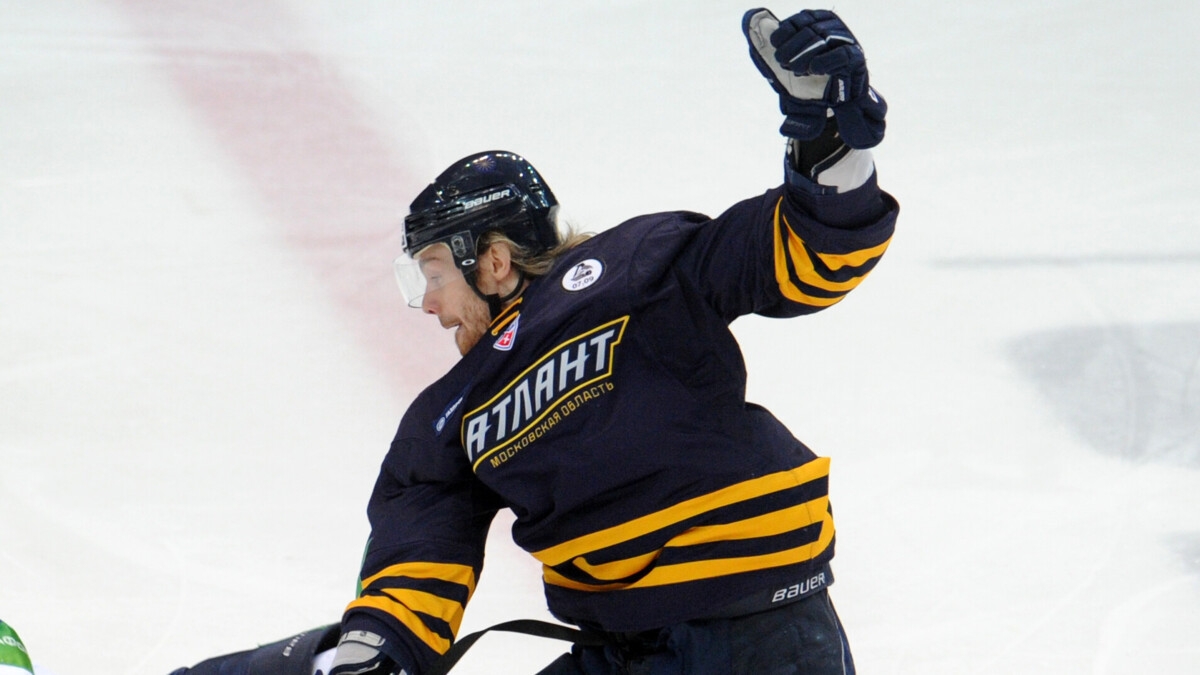 Четыре российских хоккеиста получили гражданство Индонезии и будут выступать за сборную страны