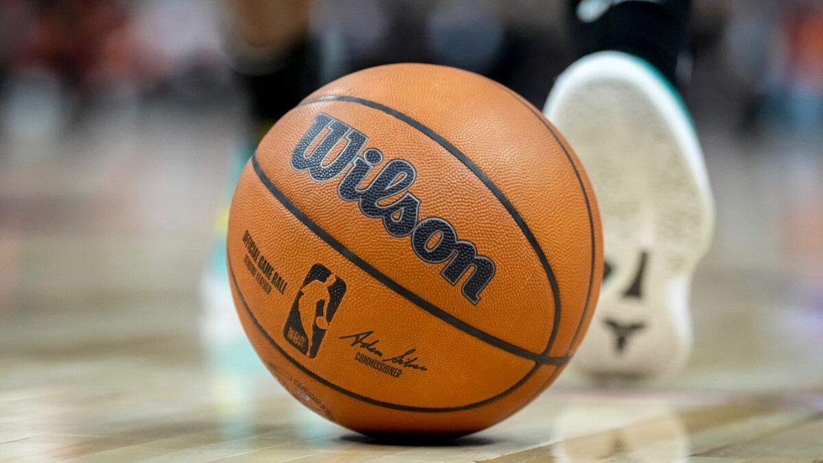 Член Зала славы баскетбола Ленни Уилкенс скончался в США Член Зала славы баскетбола Ленни Уилкенс скончался в США