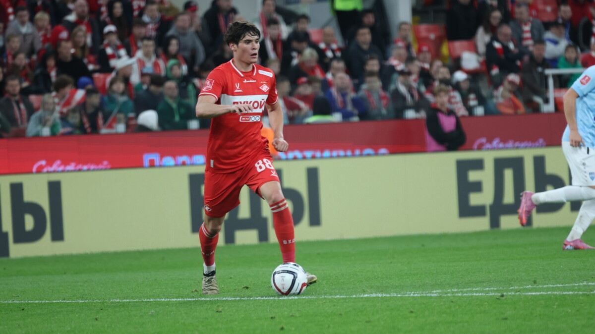 Футболист «Спартака» Гузиев: «Самошников уже адаптировался, это игрок высокого уровня»