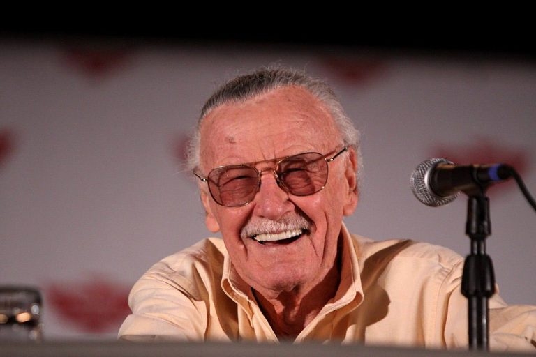 ИИ-аватар Стэна Ли теперь ответит на вопросы фанатов комиксов Marvel ИИ-аватар Стэна Ли теперь ответит на вопросы фанатов комиксов Marvel