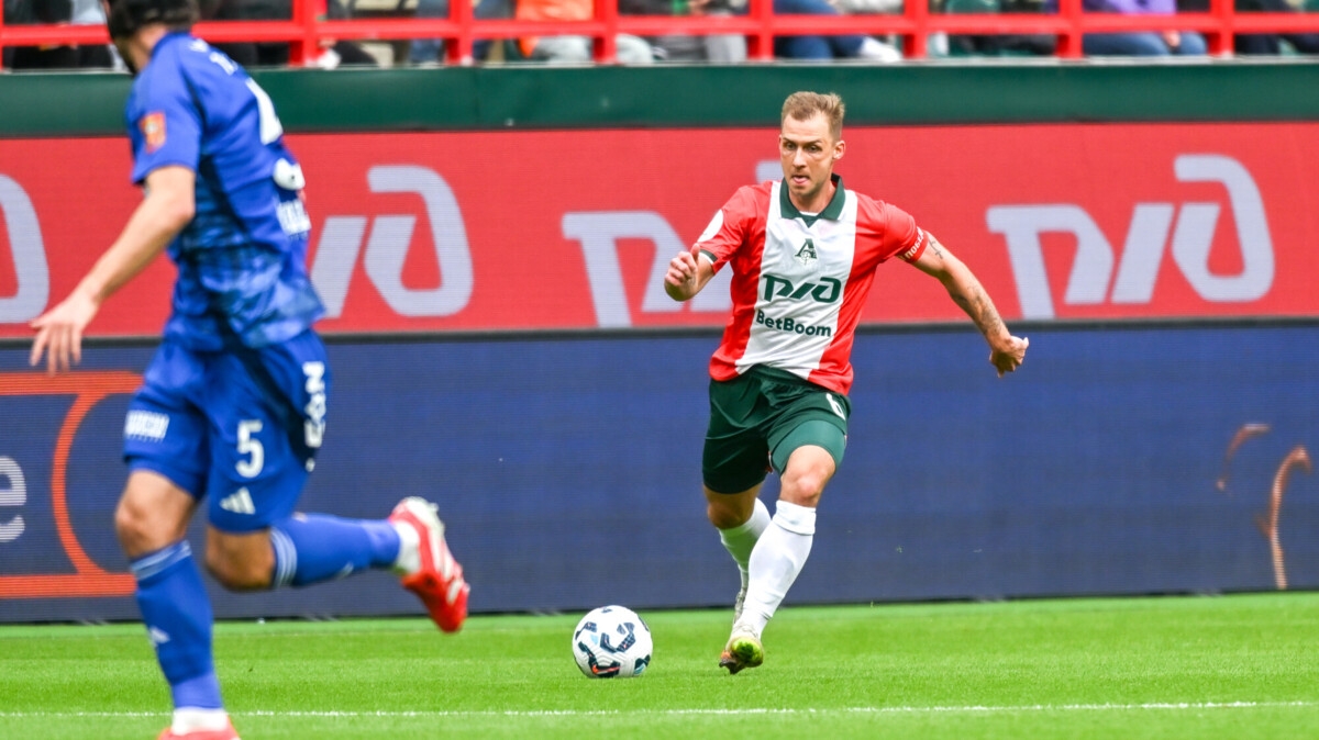 Представитель Баринова рассказал, что переговоры о новом контракте с «Локомотивом» не отразятся на игре футболиста