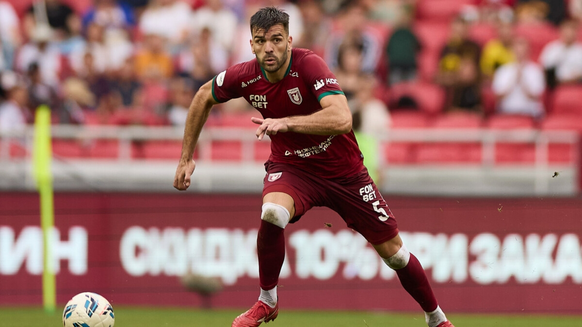 «Пятничные игры не дают возможности восстановиться». Рахимов — об отсутствии Вуячича в составе на матч с «Динамо» Мх