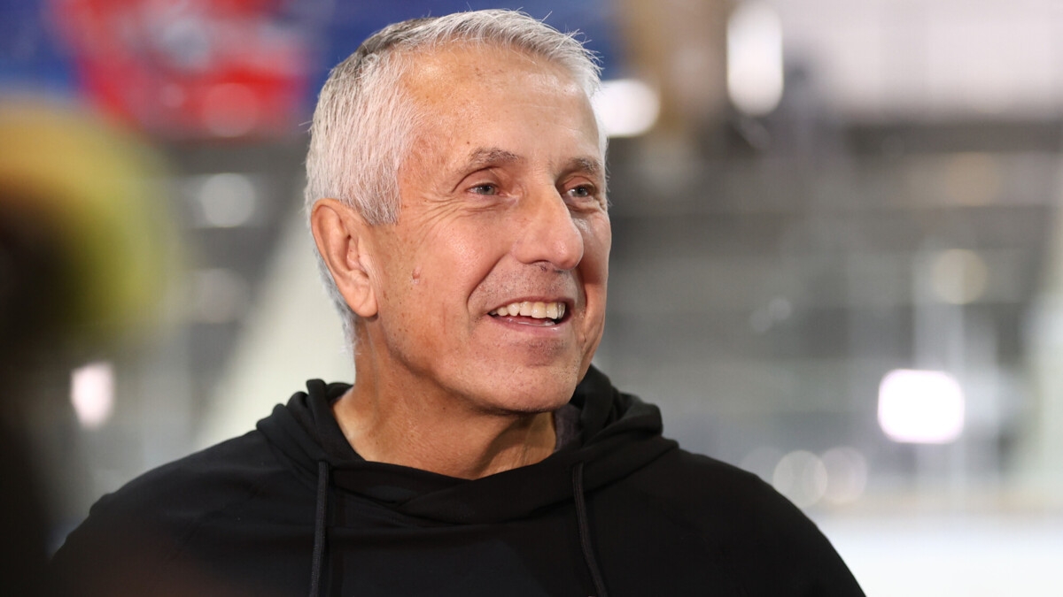 Хоккеист «Локомотива» Сурин — о требованиях Хартли: «У каждого шеф‑повара свои рецепты, но мы уже понимаем, что надо делать»