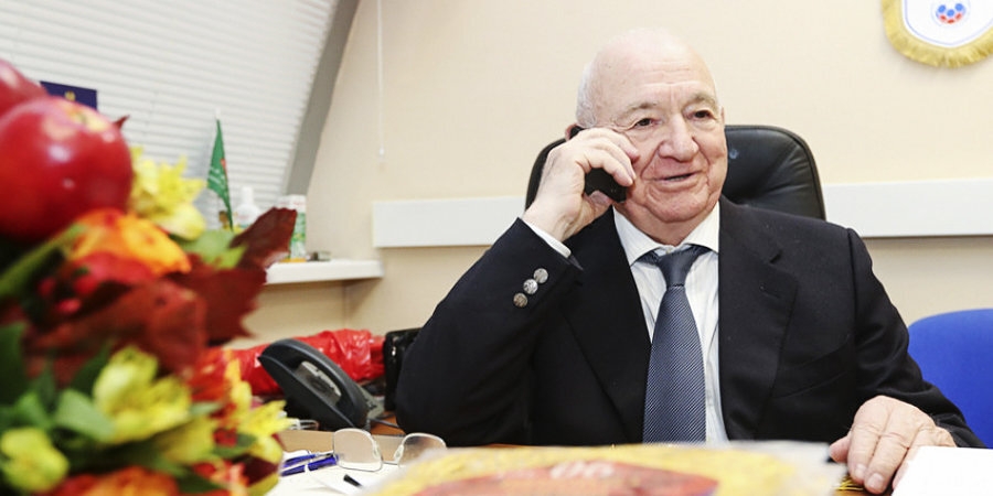 «Спартак» поздравил Никиту Симоняна с 99‑летием