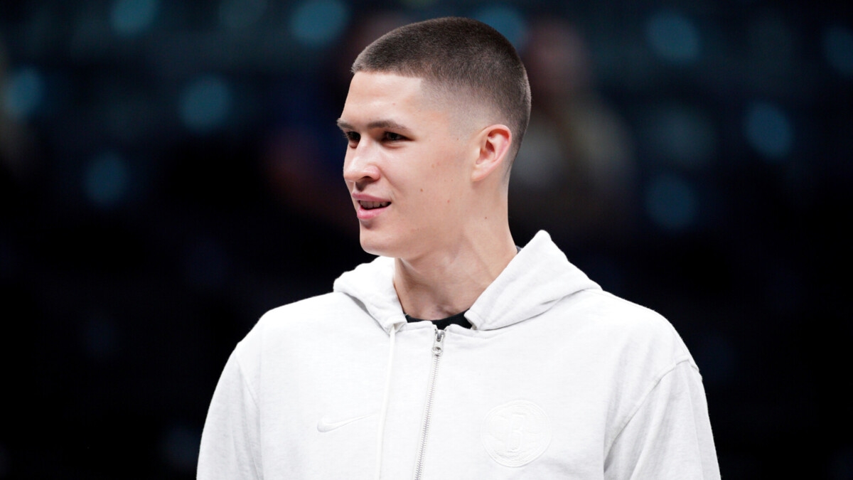 Дёмин — о дебютном матче в НБА: «Мне нужно попасть в ритм» Дёмин — о дебютном матче в НБА: «Мне нужно попасть в ритм»