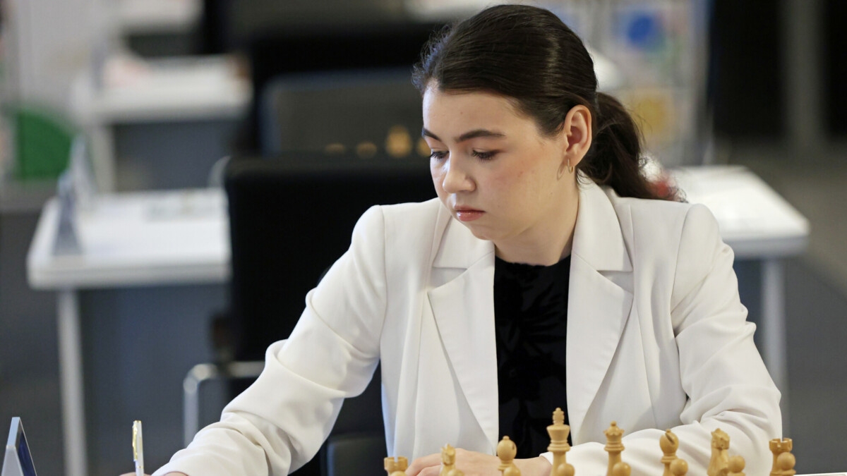 Российская шахматистка Горячкина сыграет в мужском турнире Grand Swiss в Узбекистане