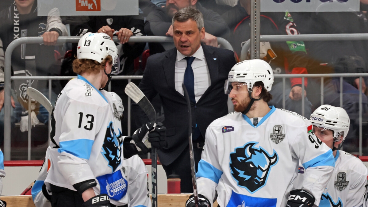 Тренер минского «Динамо» Квартальнов — о матче с «Северсталью»: «Шипачев бросил и забил, мастеровито сыграл» Тренер минского «Динамо» Квартальнов — о матче с «Северсталью»: «Шипачев бросил и забил, мастеровито сыграл»