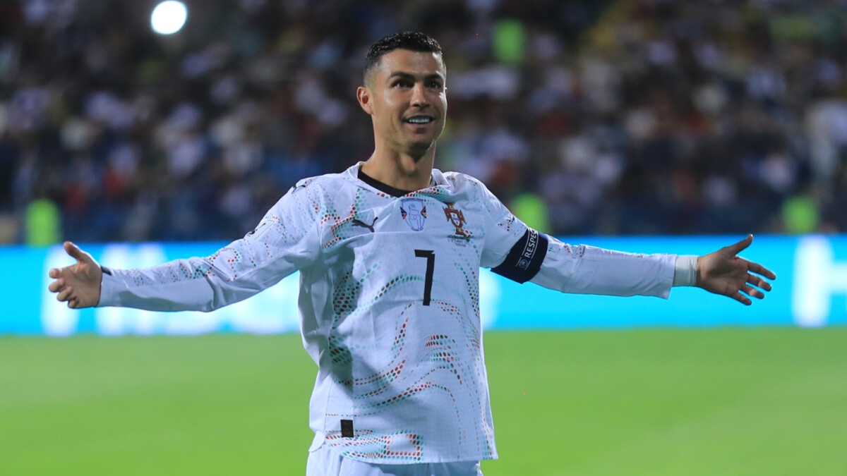 Тренер сборной Португалии высказался о возможной игре Криштиану Роналду на чемпионате мира