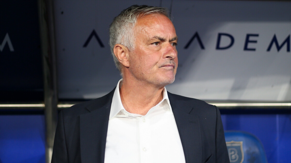 Моуринью может возглавить «Ноттингем Форест» — СМИ