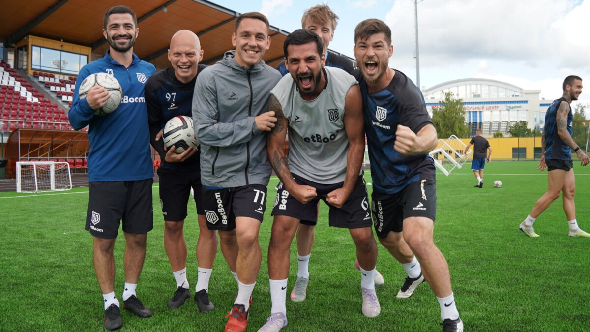 «Авангард» — Broke Boys: где смотреть прямую трансляцию матча Кубка России по футболу 21 августа «Авангард» — Broke Boys: где смотреть прямую трансляцию матча Кубка России по футболу 21 августа