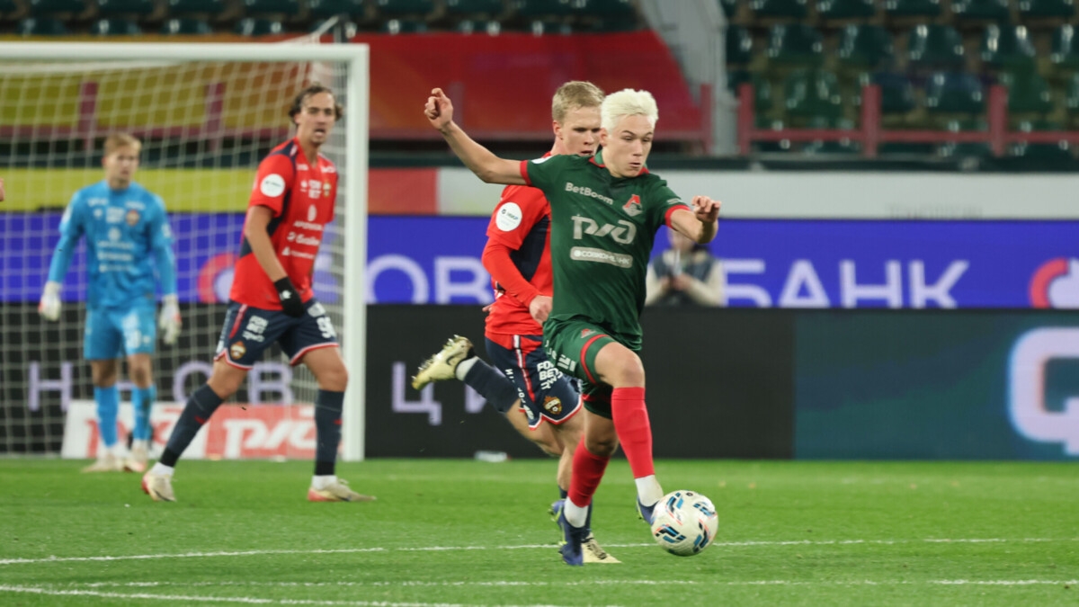 В «Локомотиве» сообщили, что не получали от «ПСЖ» предложений по Батракову В «Локомотиве» сообщили, что не получали от «ПСЖ» предложений по Батракову