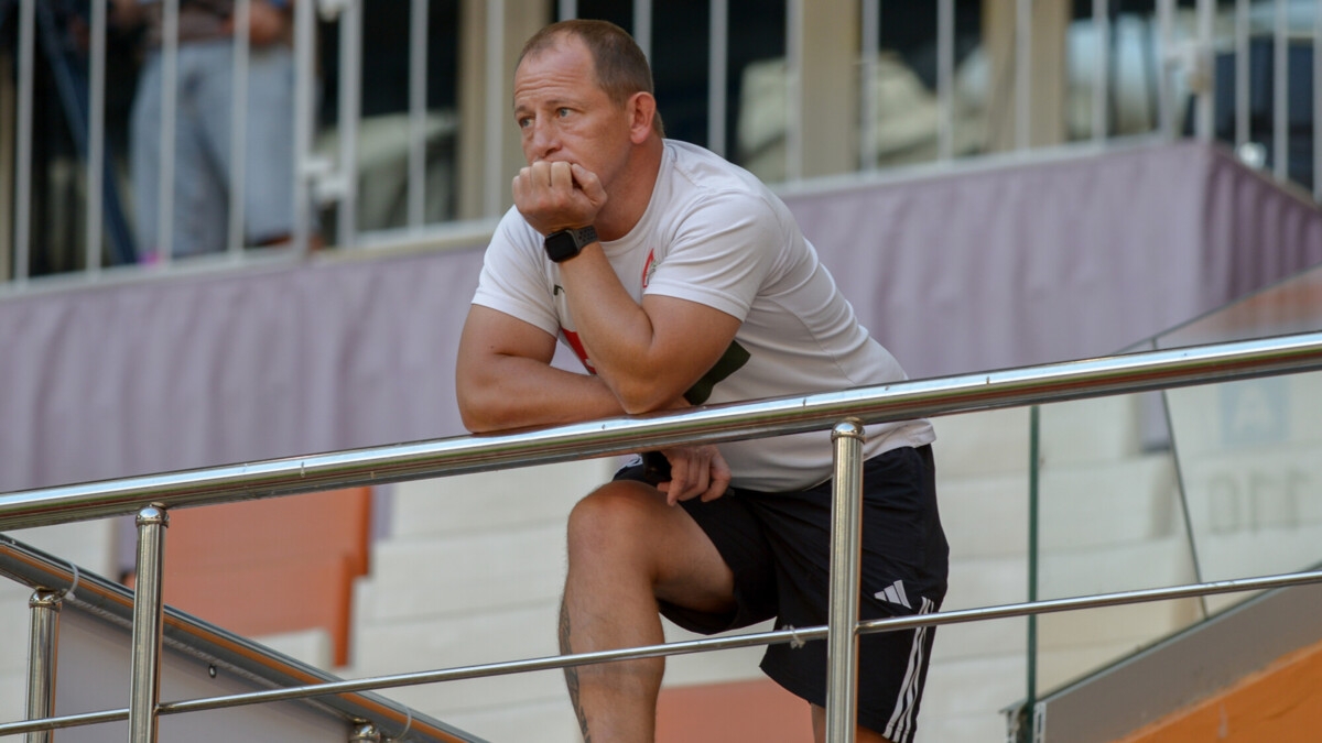 Александр Янюшкин: «Уже сегодня могу сказать, что это провальный сезон для «Локомотива» Александр Янюшкин: «Уже сегодня могу сказать, что это провальный сезон для «Локомотива»