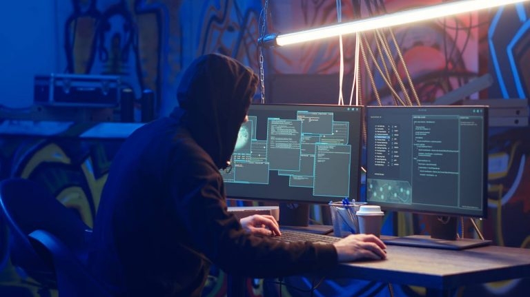 Россия под атакой: почти 40% ботнет-трафика идёт изнутри страны Россия под атакой: почти 40% ботнет-трафика идёт изнутри страны