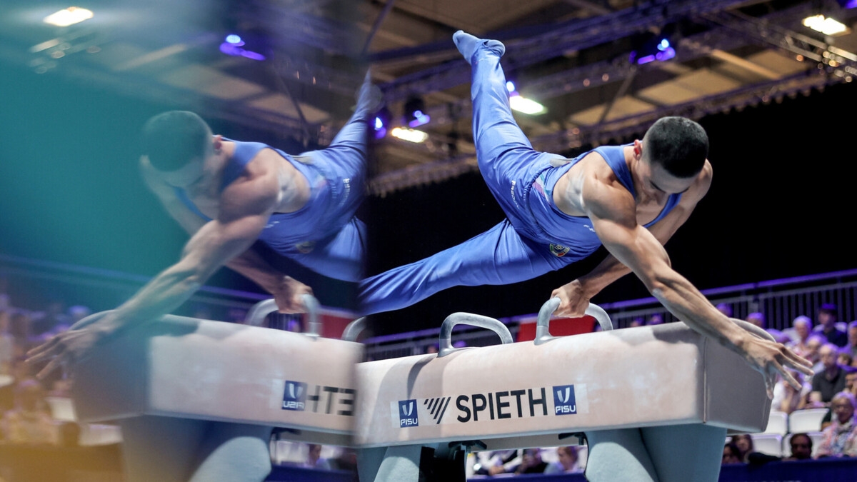 Итальянского гимнаста, который приземлился на шею после падения на Универсиаде, ввели в кому