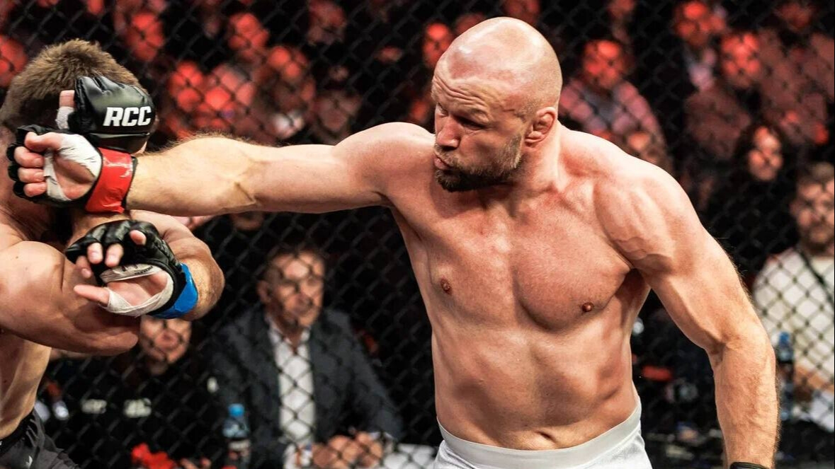 Гончаров: «Рекомендую Шлеменко не отчаиваться, а продолжать радовать фанатов победами, пусть и не над молодыми бойцами»