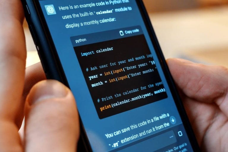 OpenAI запустит ChatGPT с родительским контролем для подростков
