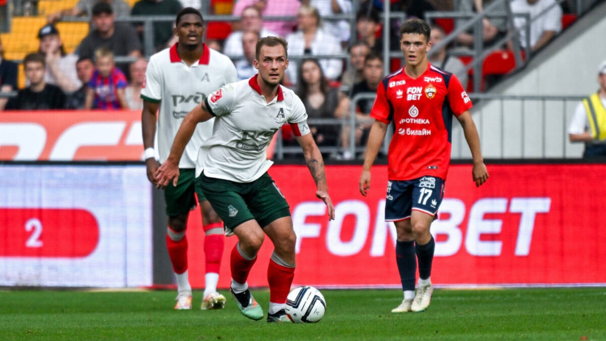 Агент Баринова назвал сплетнями слухи об интересе ЦСКА к футболисту «Локомотива»