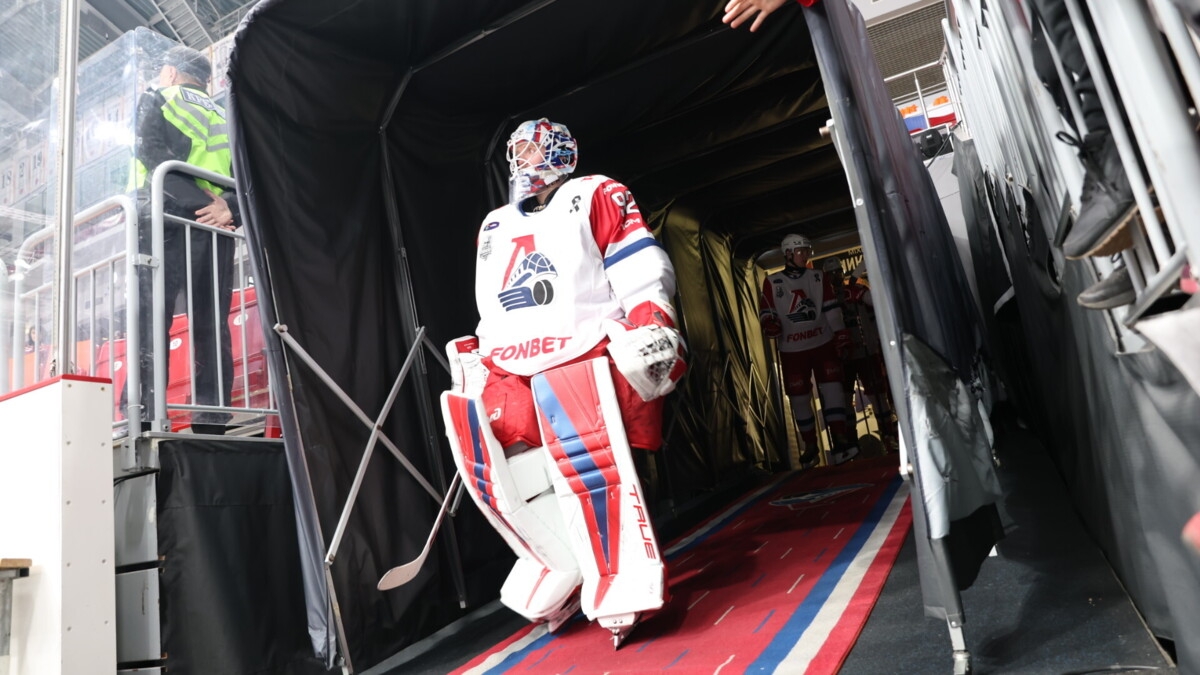 Голкипер «Авангарда» Серебряков: «У нас много сильных русских вратарей, особенно выделяются Бобровский и Исаев»