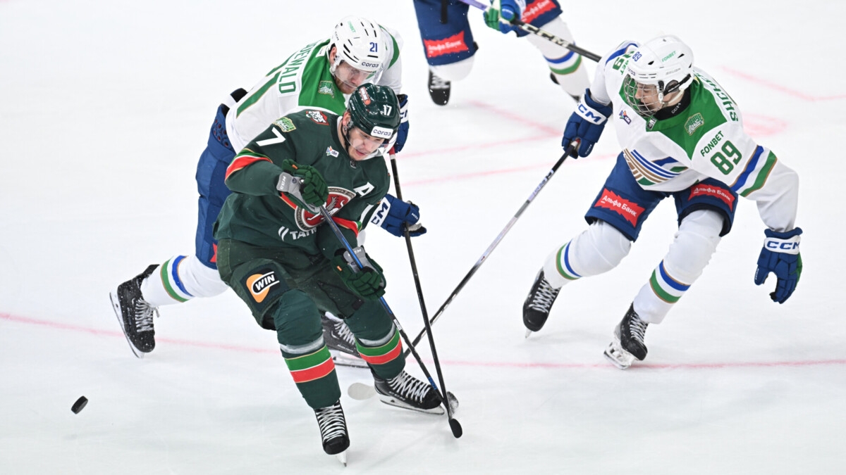 «Ак Барс» обыграл «Салават Юлаев» и прервал трехматчевую серию поражений в КХЛ «Ак Барс» обыграл «Салават Юлаев» и прервал трехматчевую серию поражений в КХЛ