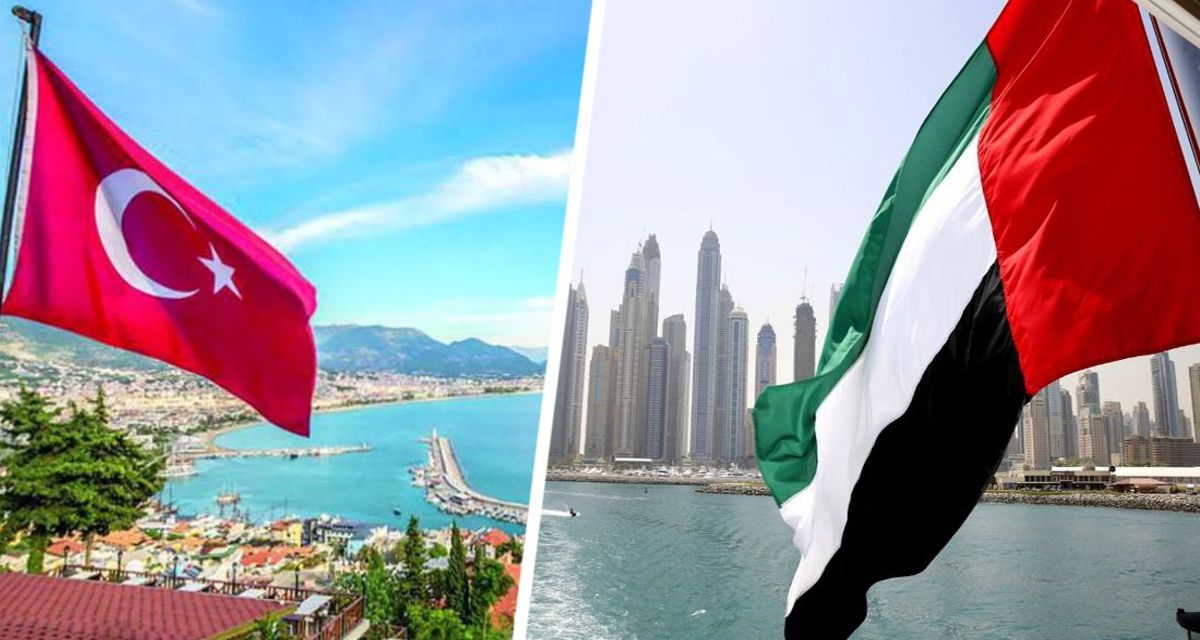 Стамбул или Дубай, пахлава или финики: Куда податься российскому туристу в осенний отпуск?