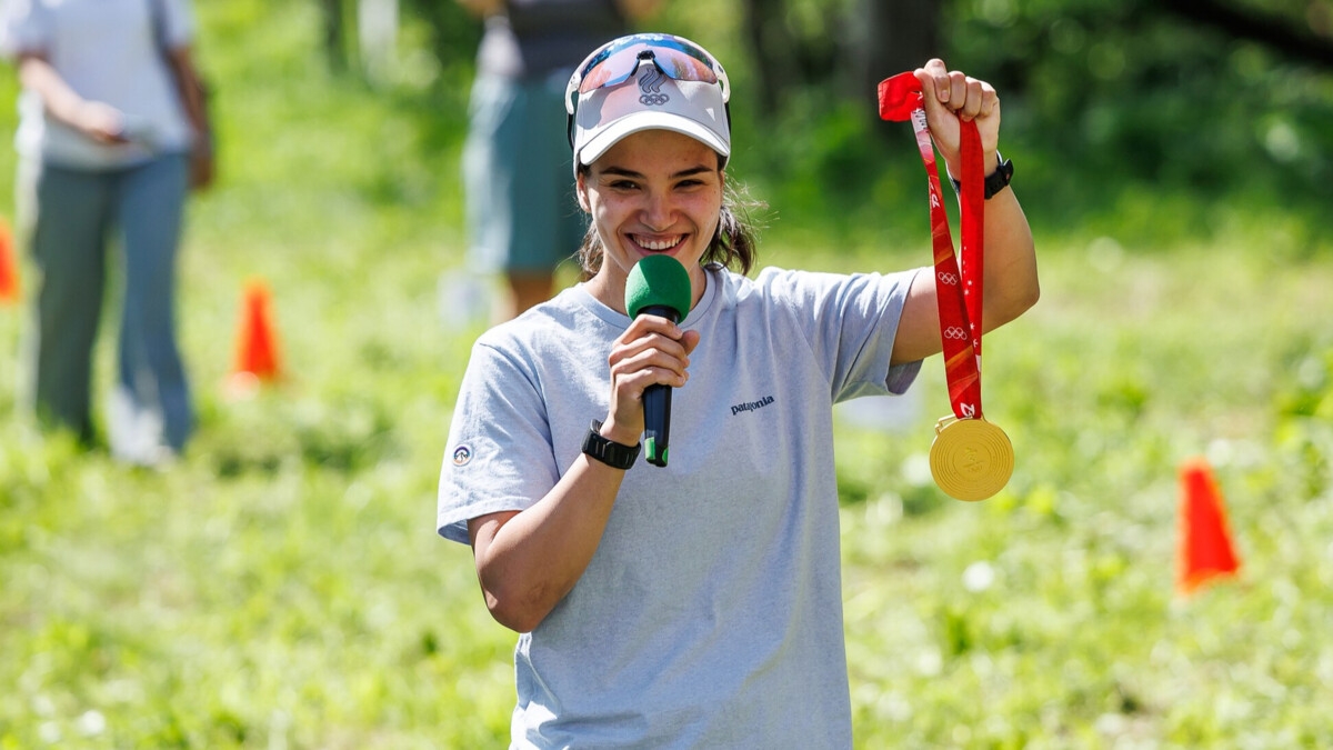 Степанова — о нападении главы Федерации лыжных гонок Воронежской области на спортсмена: «Хватит терпеть, методы прошлого должны уйти»