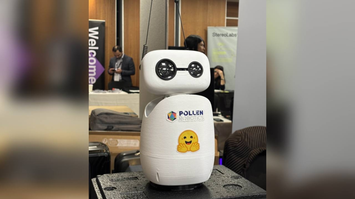 Hugging Face выпустила недорогих человекоподобных роботов с открытым кодом
